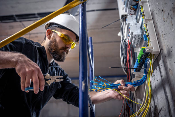 Best Circuit Breaker Repair  in East Hazel Crest, IL